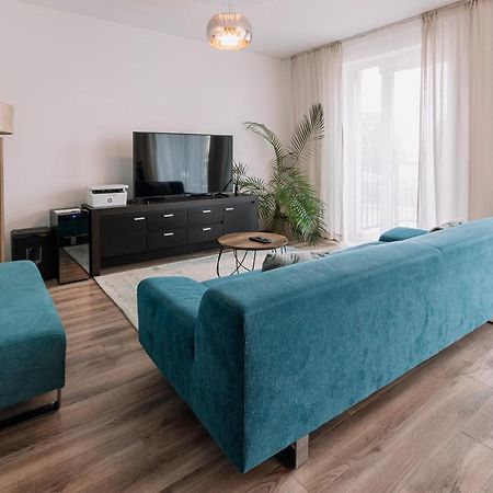 Revon Business Apartment سينيتش المظهر الخارجي الصورة