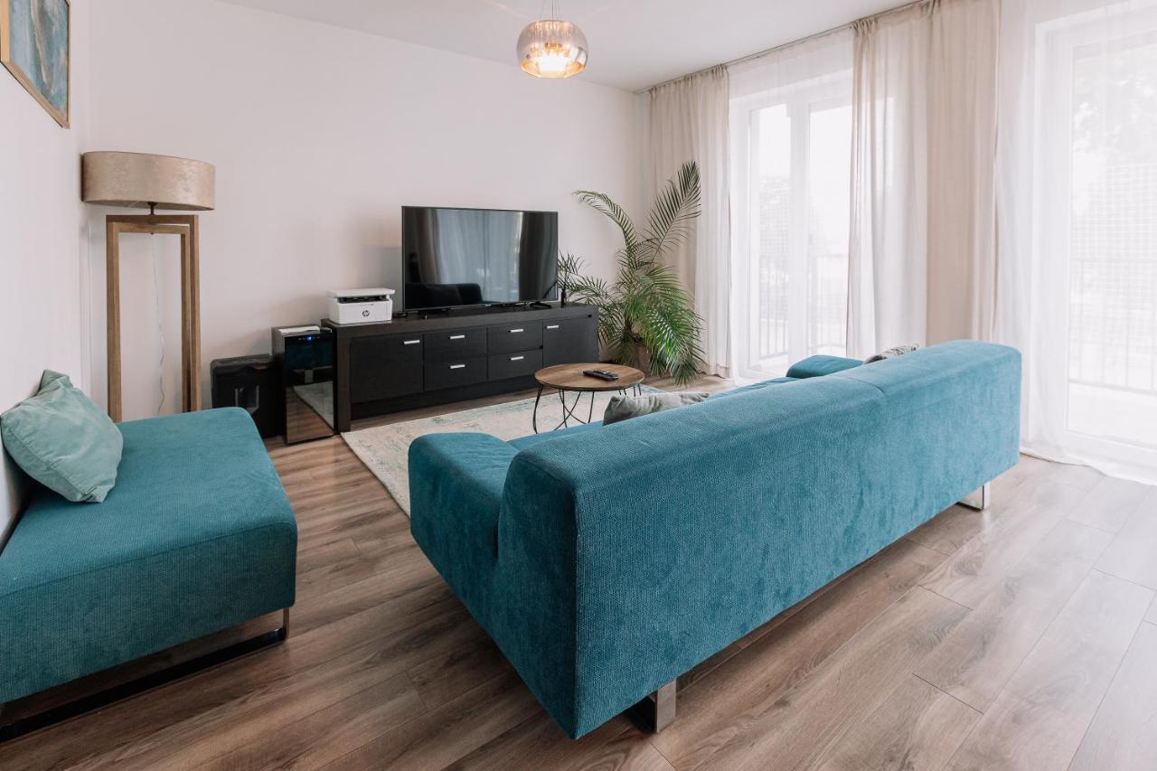 Revon Business Apartment سينيتش المظهر الخارجي الصورة